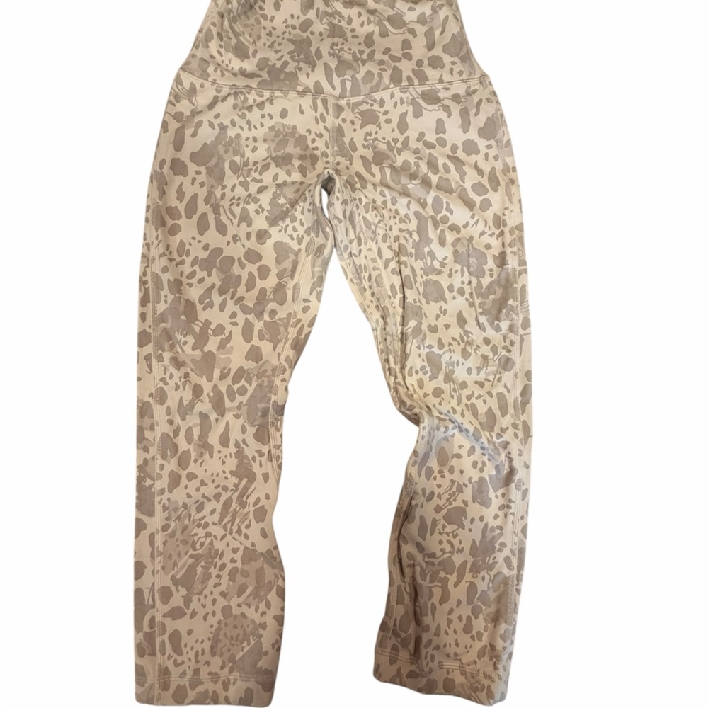 Lululemon Align Cheetah/leopard lNeutral Animal Print Leggings white/grey